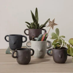 Ferm LIVING | Mus Plant Pot Small -Home Product Store 100099306 2 1566400087 750x 8cd72fdc fb97 4523 a320 528ed5d4fd8a