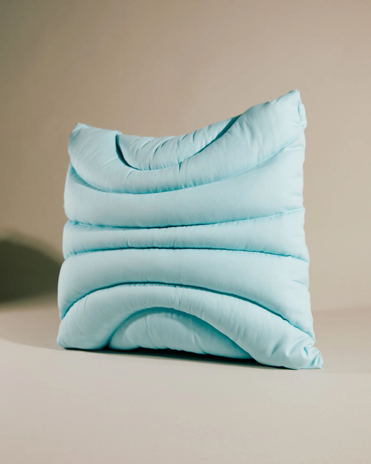 Matan Fadida | Puffer Cushion - Tidal - 50x50 4 Matan Fadida | Puffer Cushion - Tidal - 50x50 - Image 2