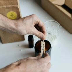 Earl Of East | Soy Wax Candle Making Kit 11 Earl Of East | Soy Wax Candle Making Kit -Home Product Store earl of east candle making kit 5