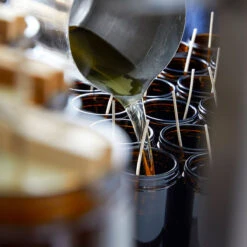 Earl Of East | Viagem - Soy Wax Candle - 170ml [6oz] -Home Product Store earl of east candle production 2 8e739c82 7679 40b4 b2e7 bba323e74f91