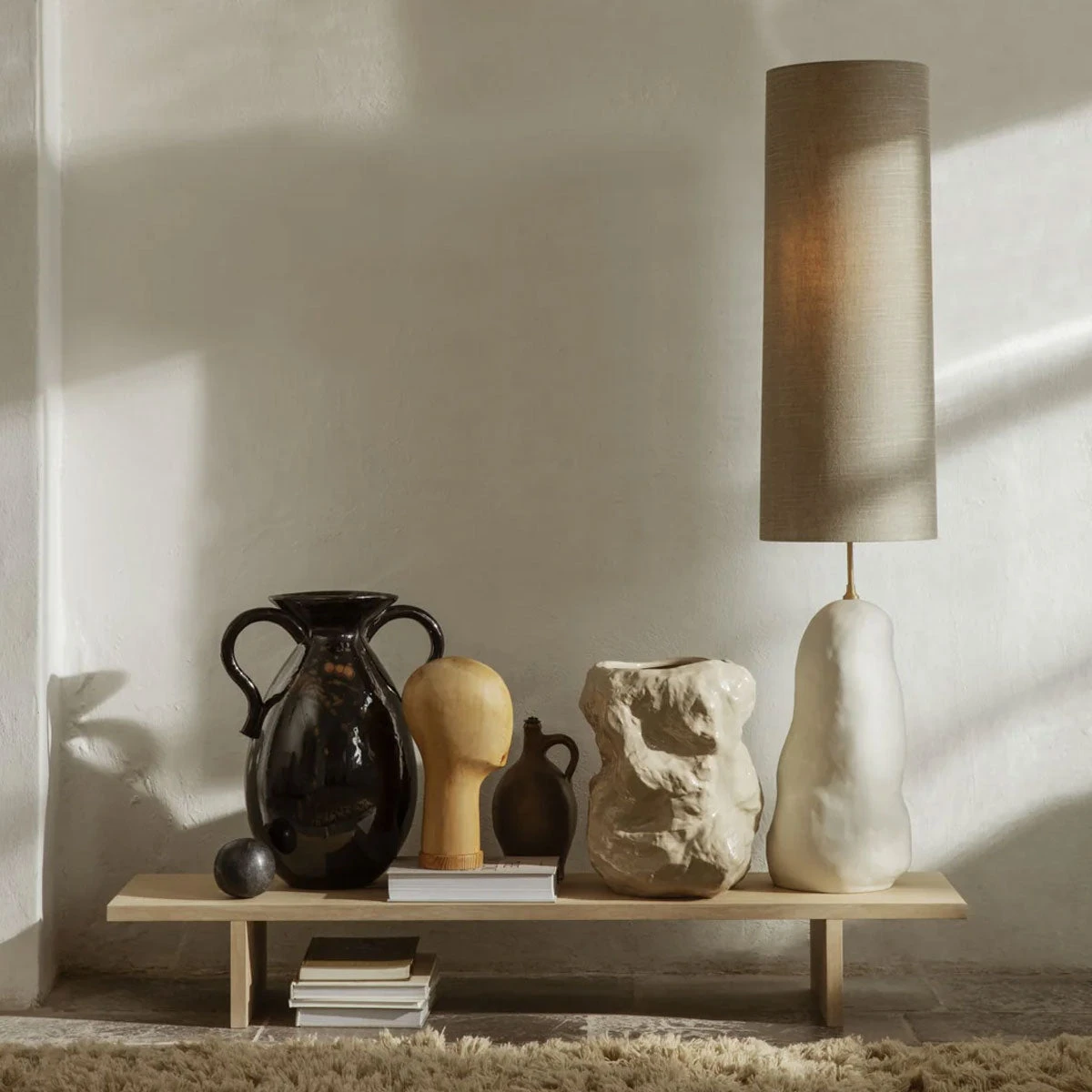 Ferm LIVING | Tuck Vase - Cashmere 5 Ferm LIVING | Tuck Vase - Cashmere - Image 3