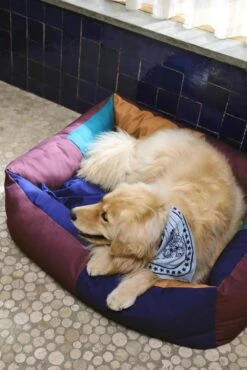 HAY| Dogs Bed - Large - Burgandy/Green -Home Product Store hay dogs bed large burgundy green 43435