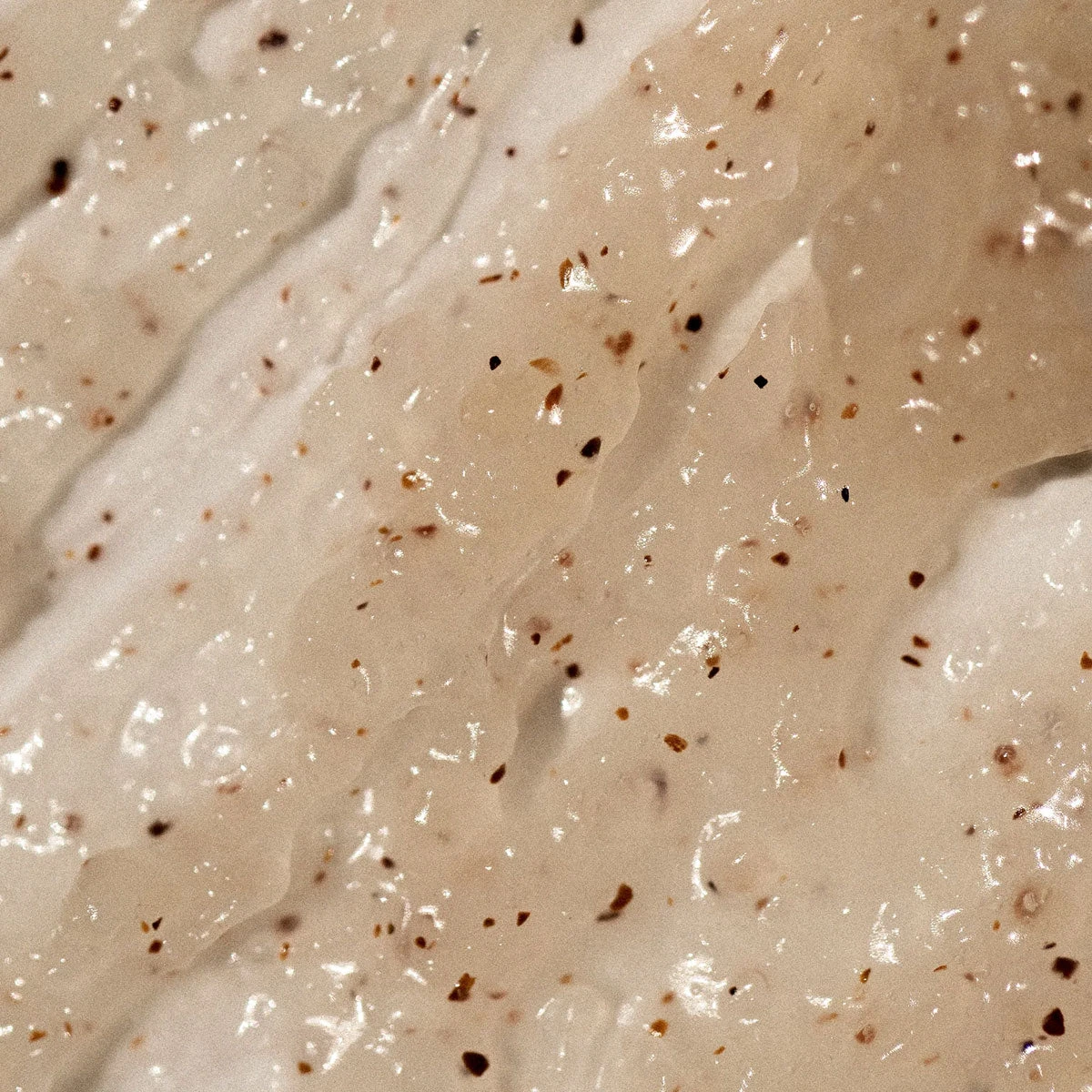 Mirror Water | BUFF - Body Exfoliator 200ml 4 Mirror Water | BUFF - Body Exfoliator 200ml - Image 2